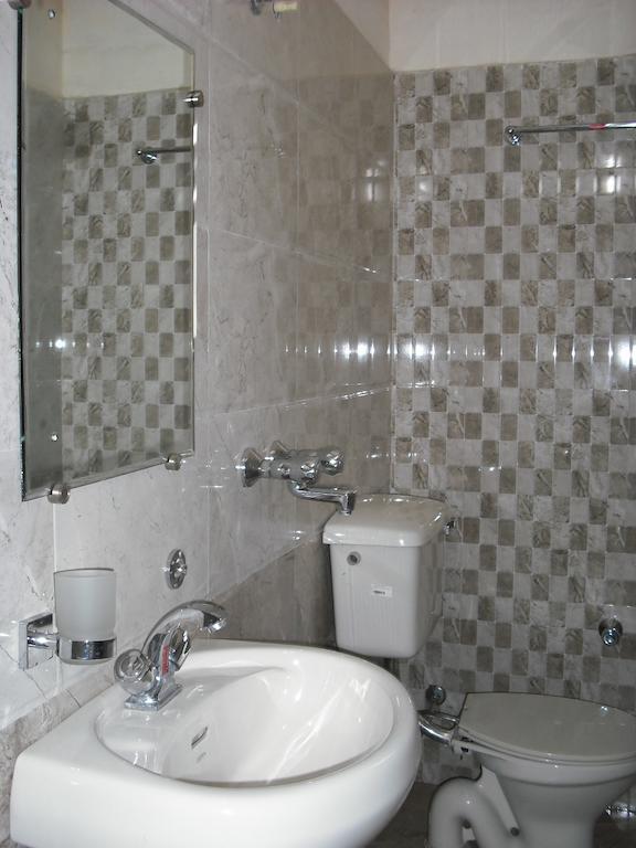 Hotel Gs Paradise Amritsar Quarto foto